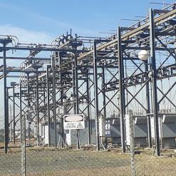 Inspeção rede elétrica de alta voltagem